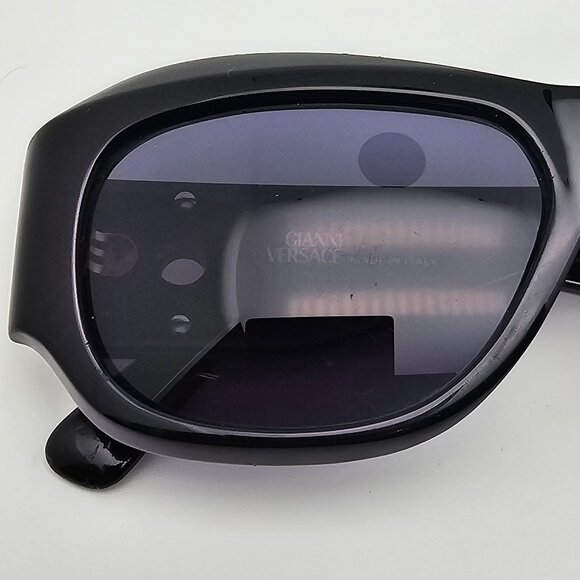 Versace Mod. 395 Col. 852 Black Frame Grey Lens Sunglasses Italy 54-17-137 main image 7